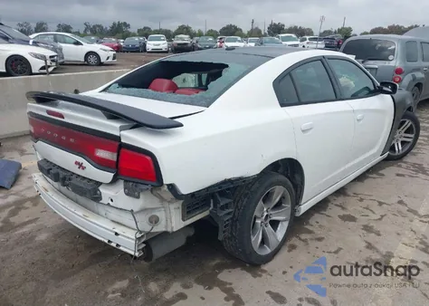 2014 Dodge Charger Road/Track z USA, uszkodzony, nr VIN 2C3CDXCT3EH315625